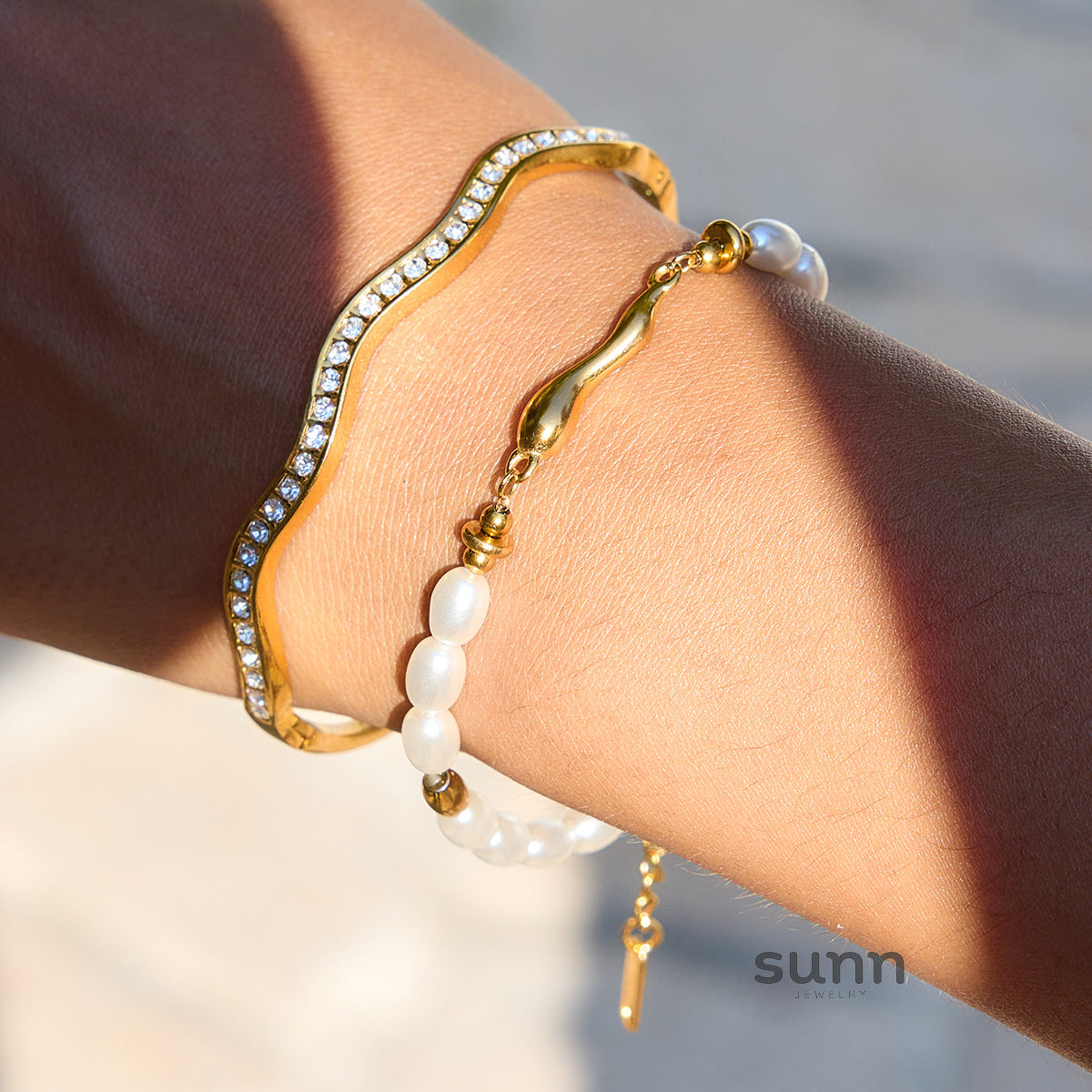 Legaci Glam Rhinestone Bracelet [MCQLLF7P]