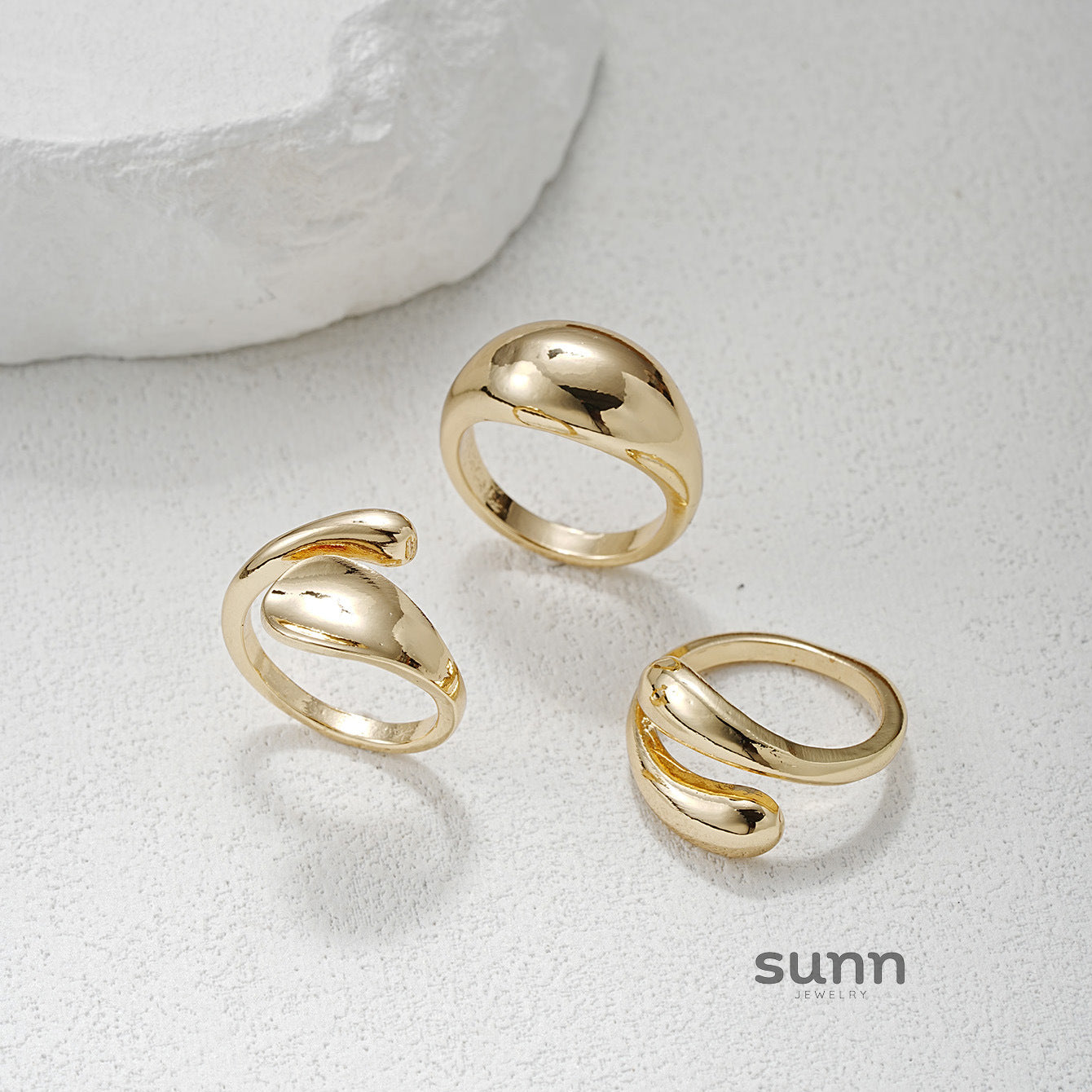 Leighann Gold Asymmetric Ring Set [MAXP5B6A]