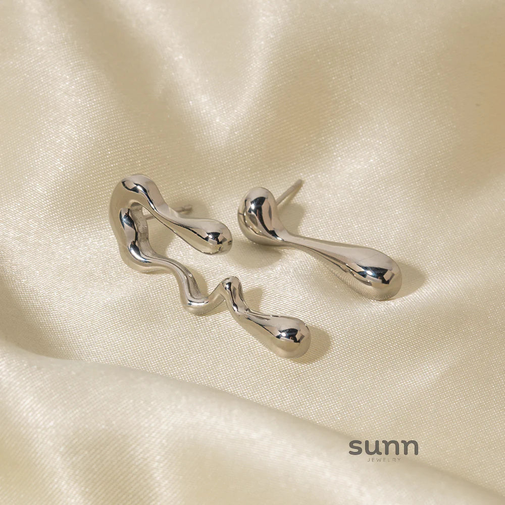 Leighla Pearl Zircon Stud Earrings