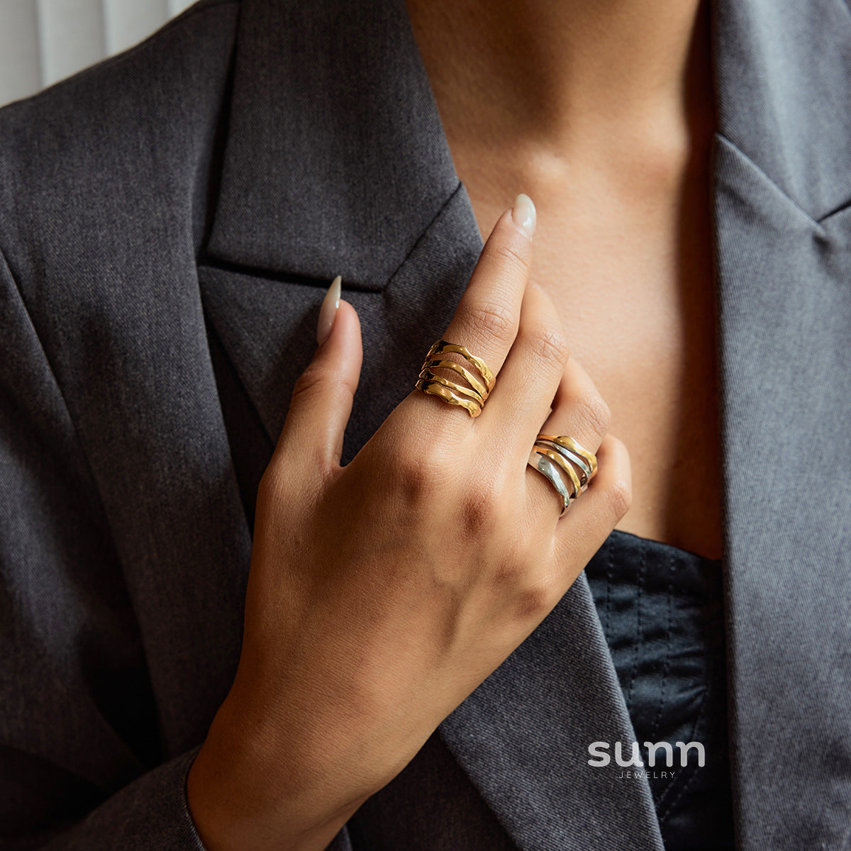 Leila Sculptural Steel Ring [SM3LCFK7]