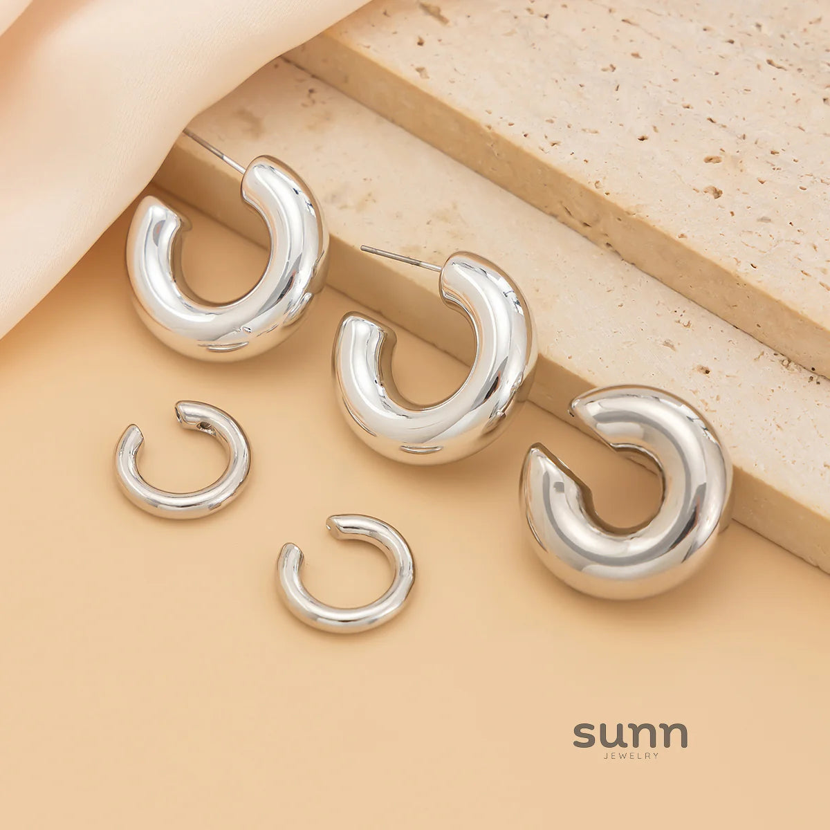 Leilany Mixed Earring Cuff Set