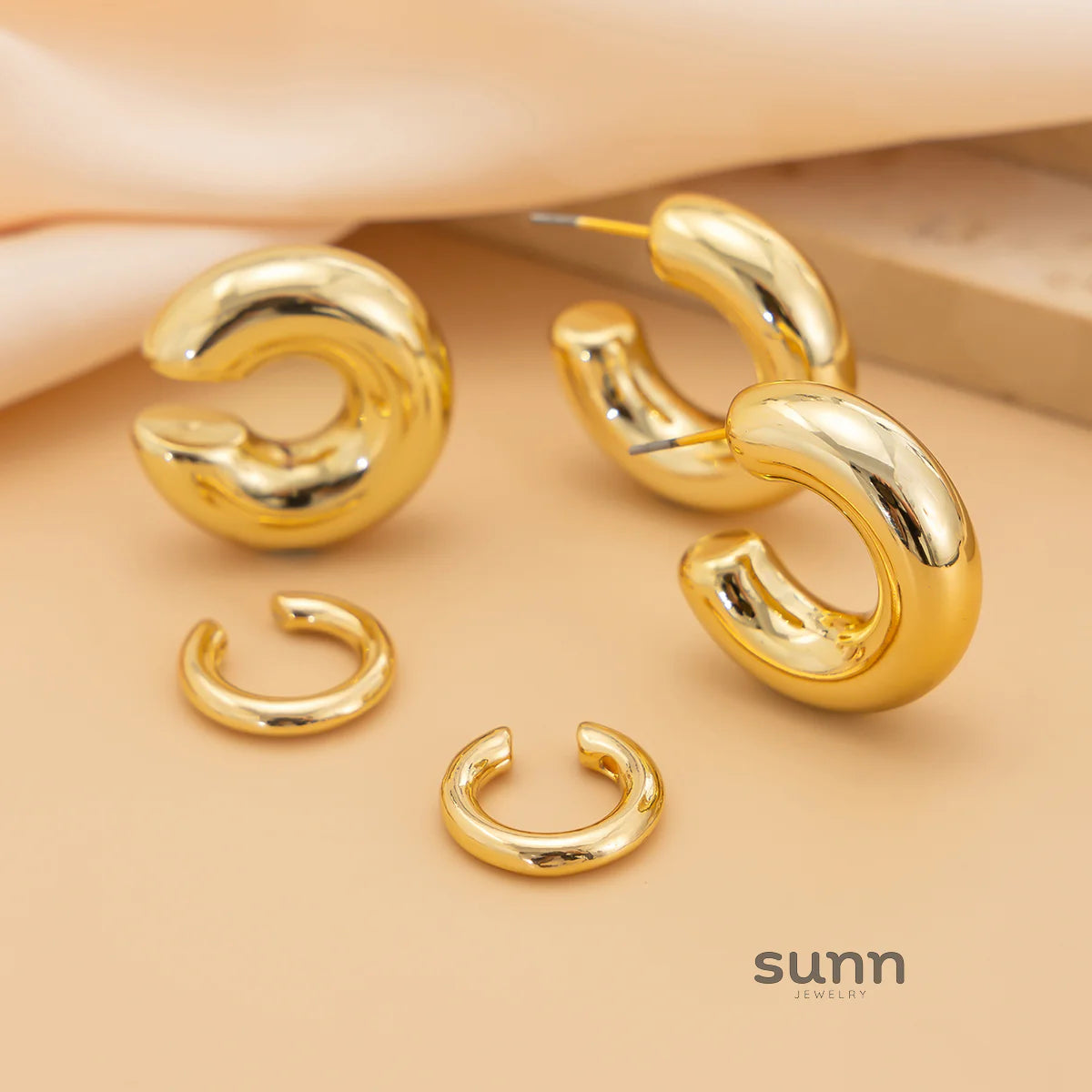 Leilany Mixed Earring Cuff Set