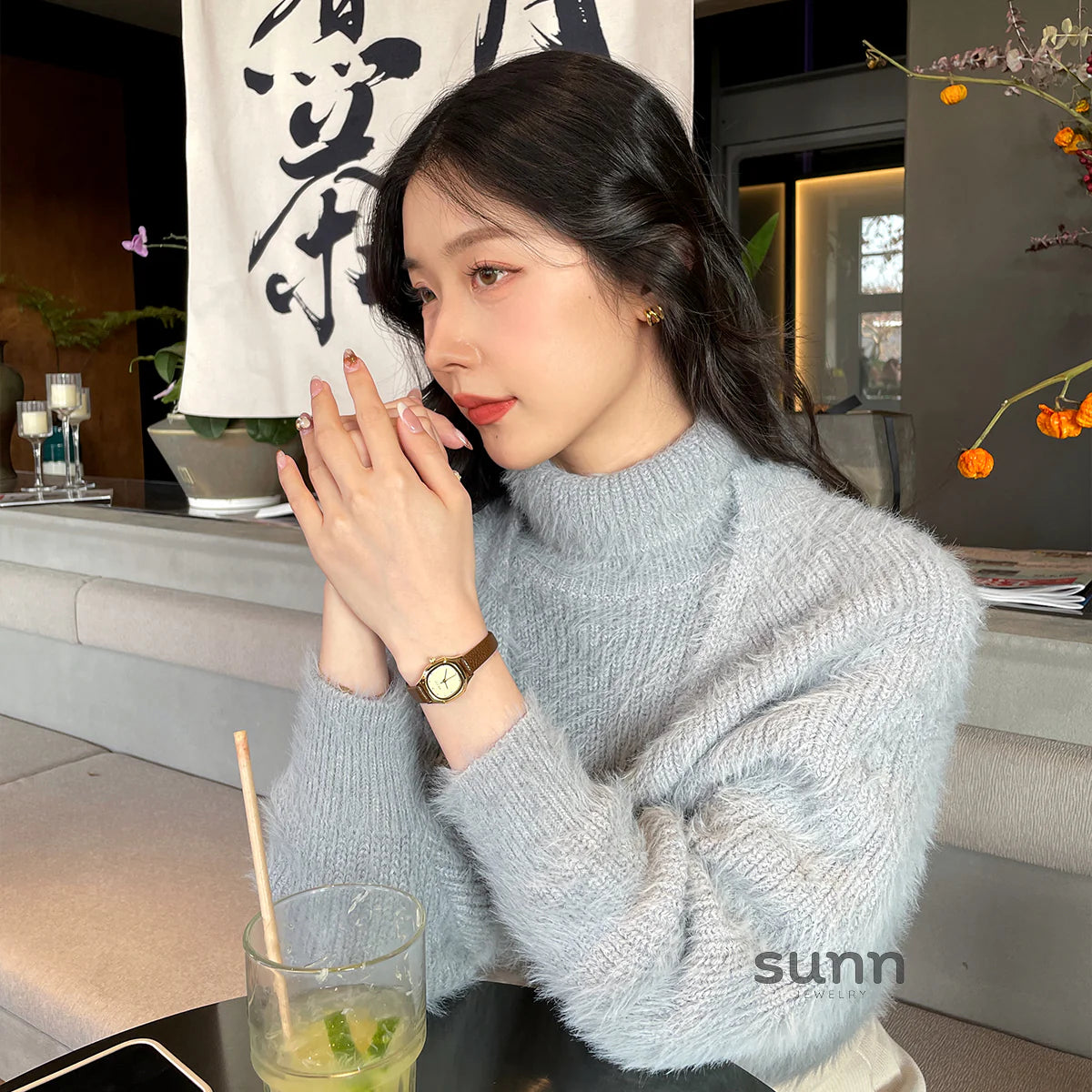 Lelia Elegant Square Watch
