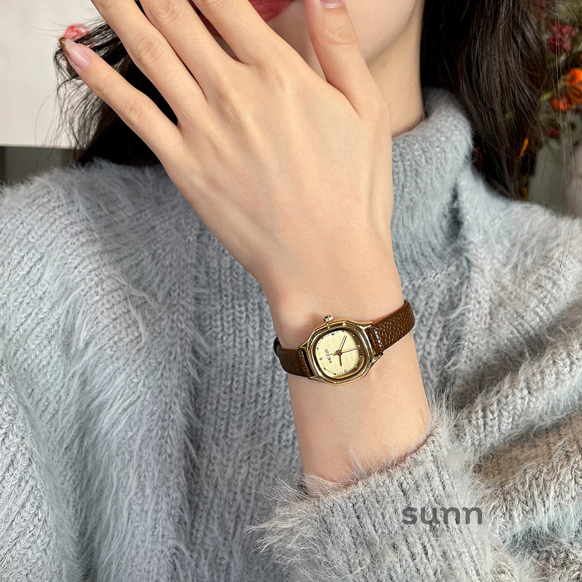 Lelia Elegant Square Watch