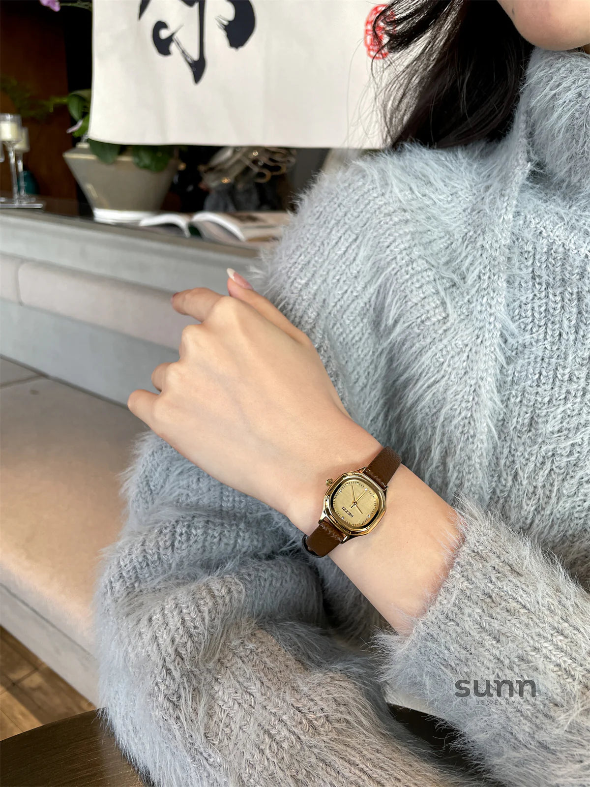Lelia Elegant Square Watch
