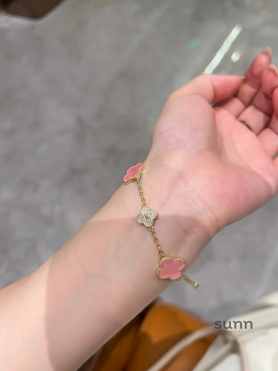 Lennix Pink Clover Pearl Bracelet