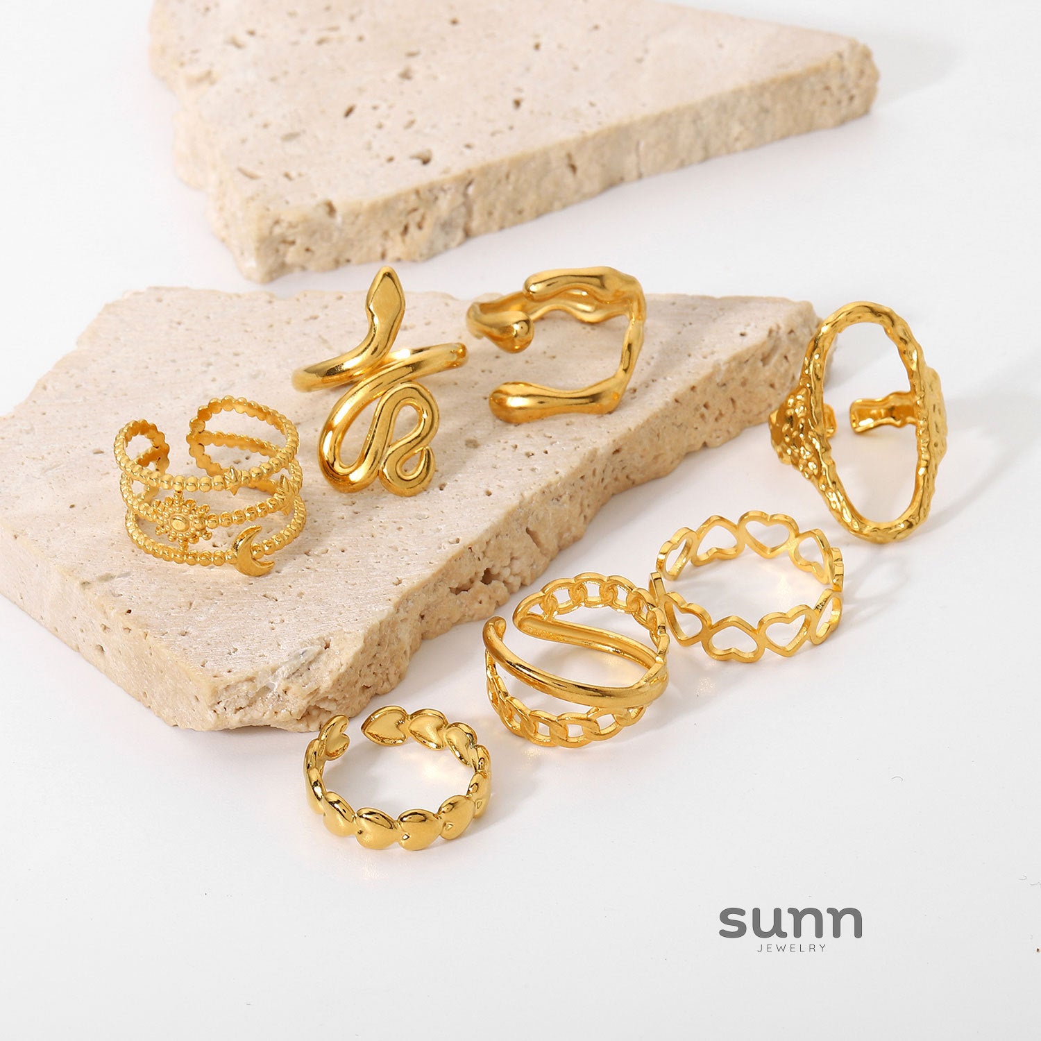 Lennox Geometric Snake Ring [IJYLIG4X]