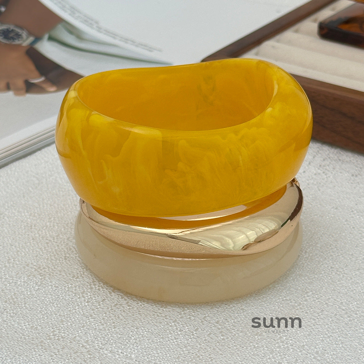 Lenny Marbled Resin Bangle [J1ITZ1LH]