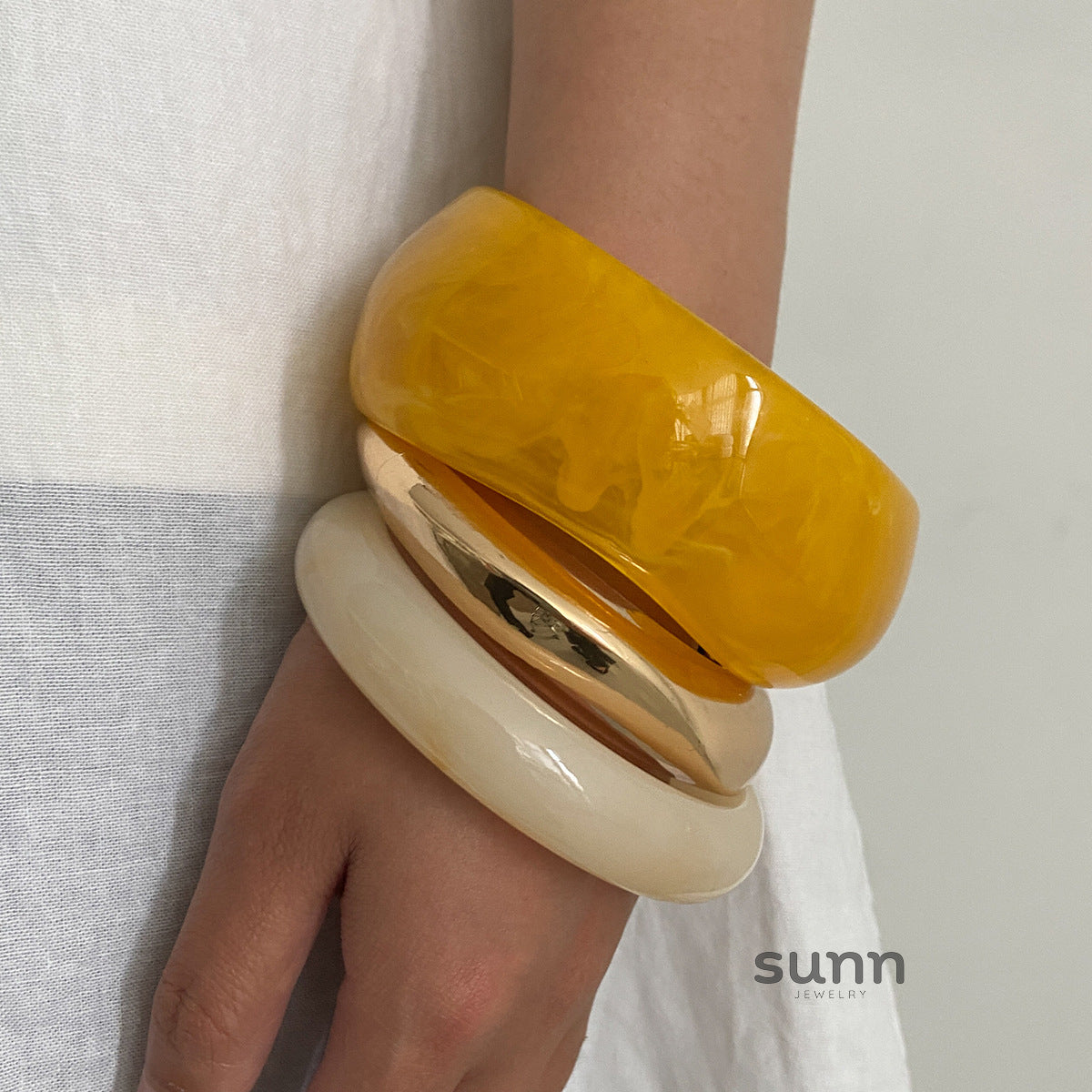 Lenny Marbled Resin Bangle [9OLZAB8N]