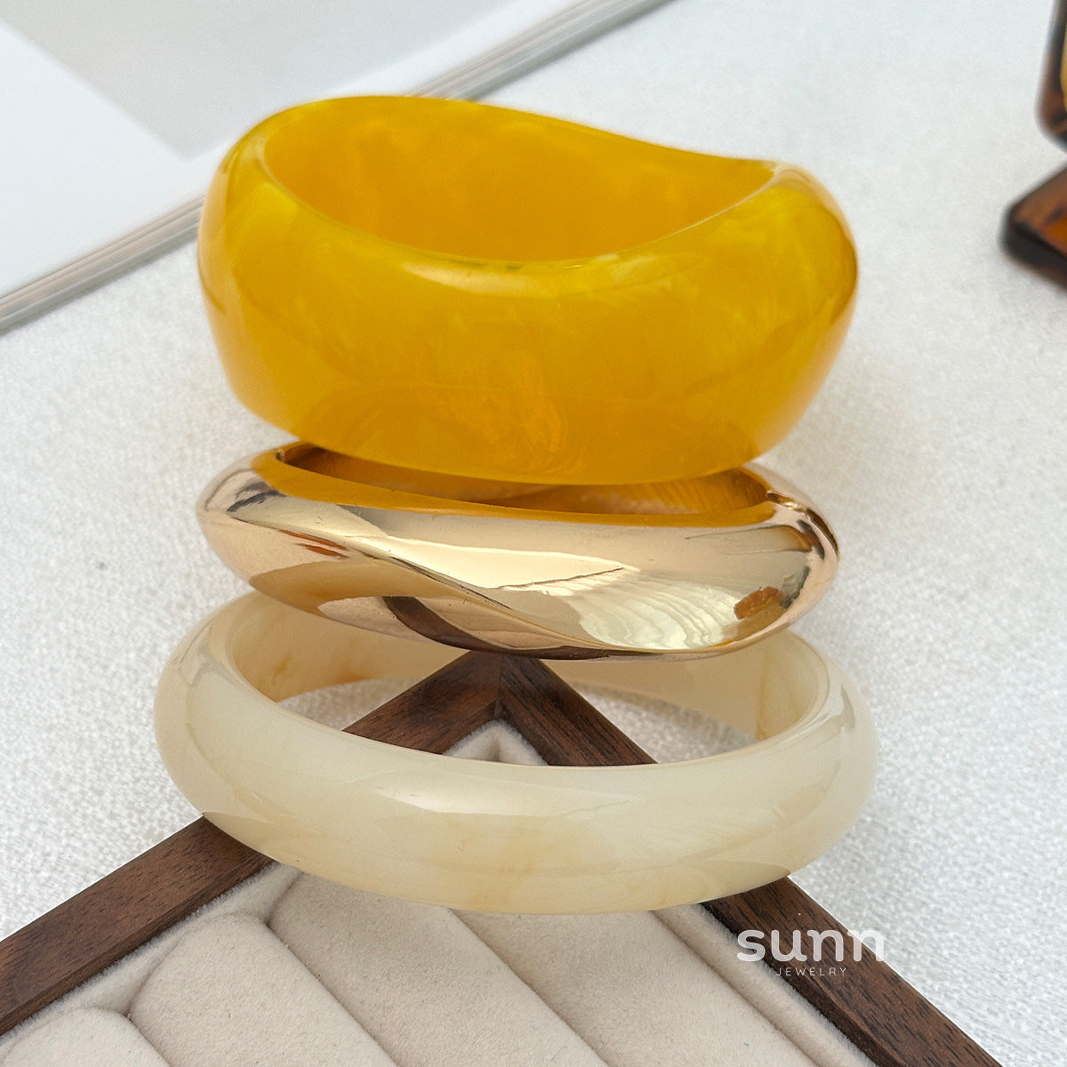 Lenny Marbled Resin Bangle [0YZWT40A]