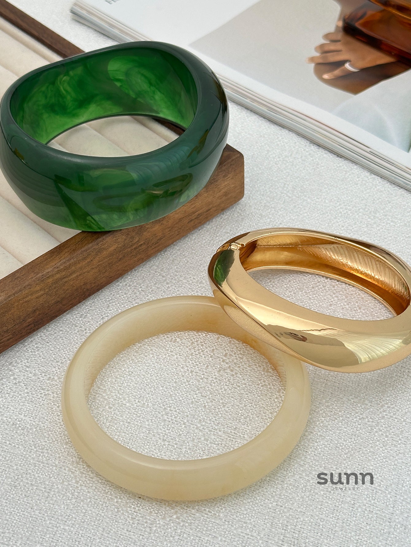 Lenny Marbled Resin Bangle [TRTW2HL3]