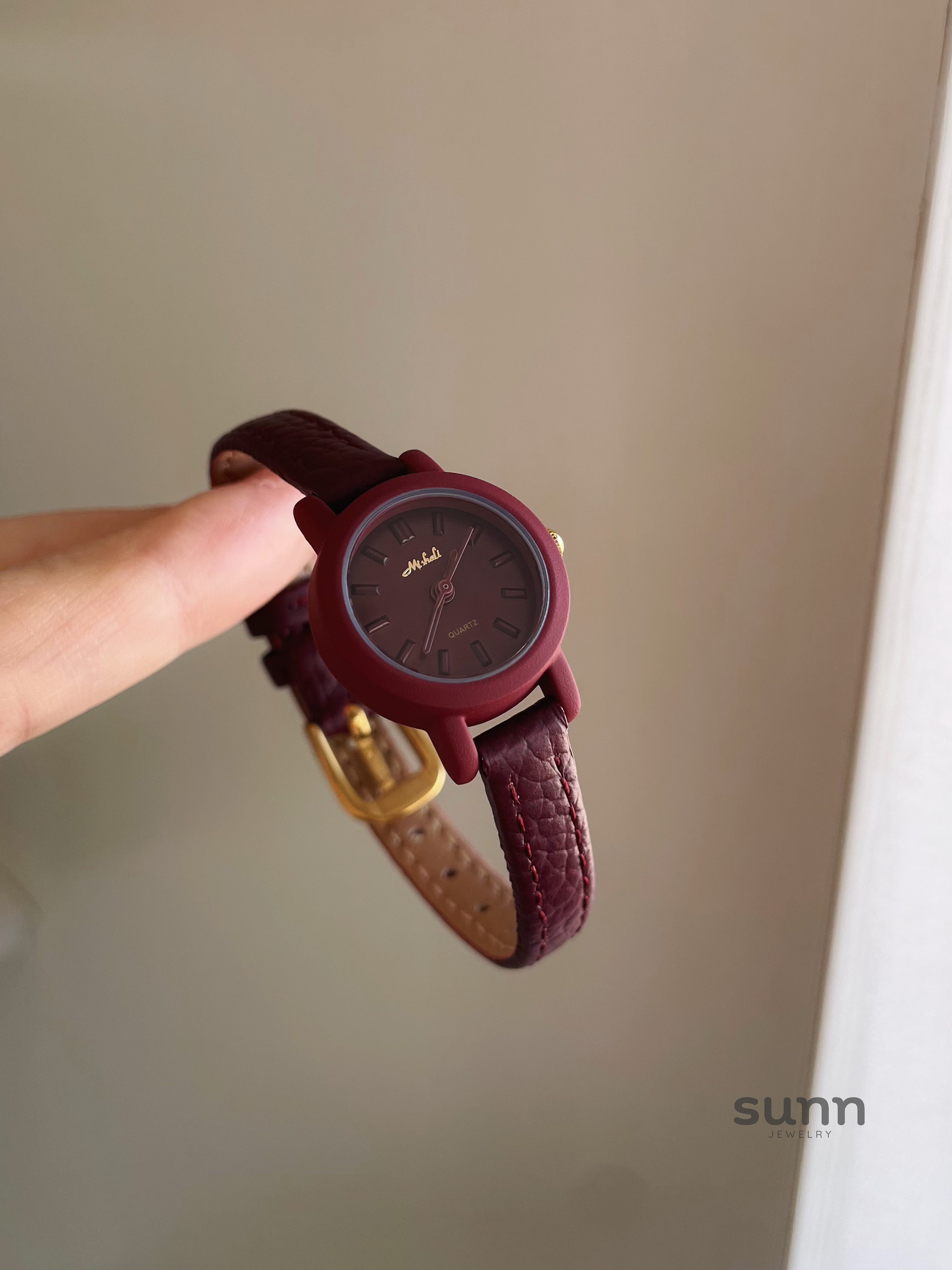 Lenore Petite Grape Watch [QP6FVFOC]
