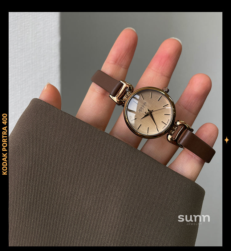 Lesley Classic Leather Watch [KPE066IK]