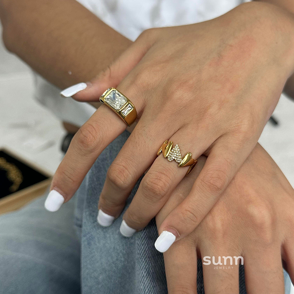 Lesly Love Zircon Ring [PZL6JVE8]