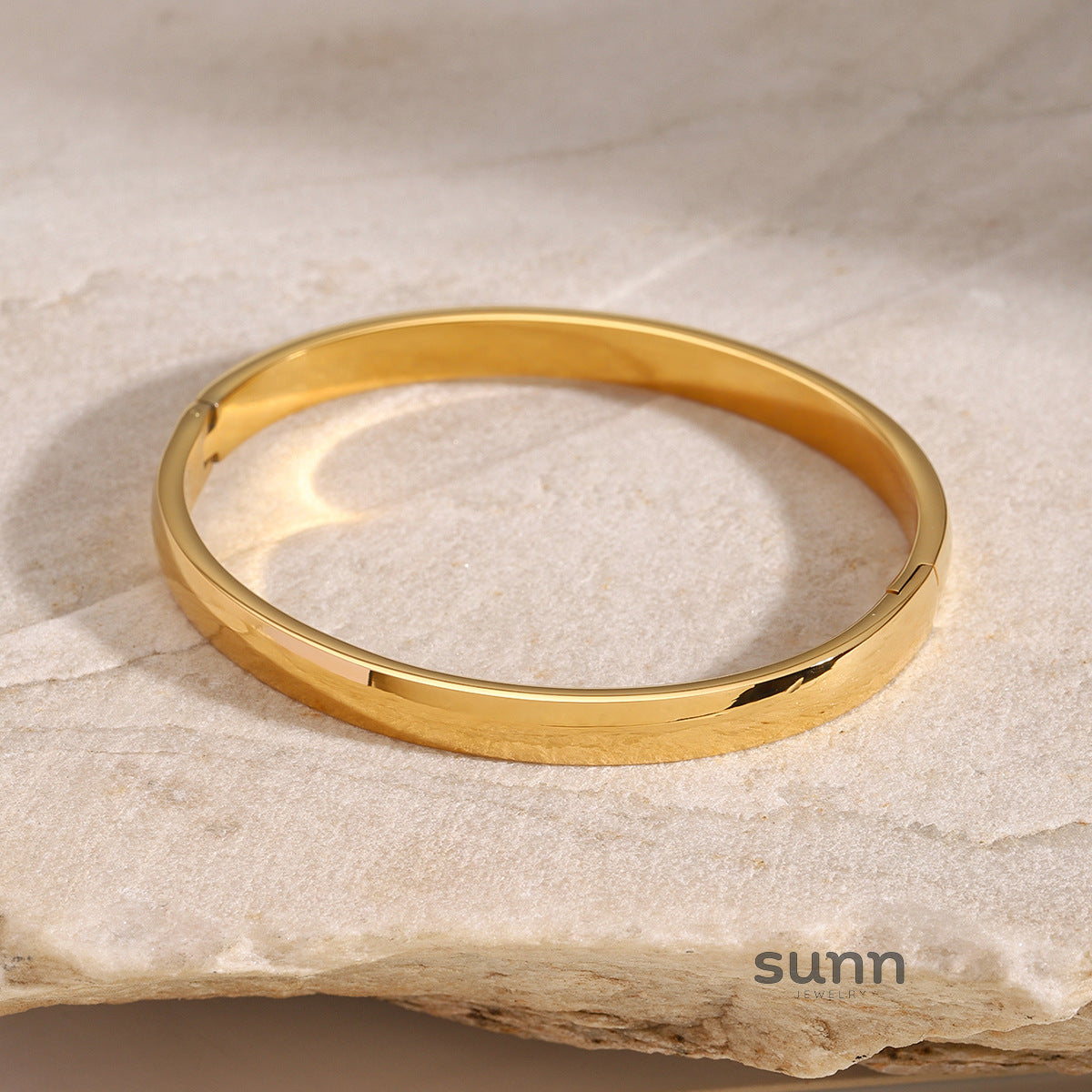 Lexie Modern Steel Bangle [63J8EQBF]