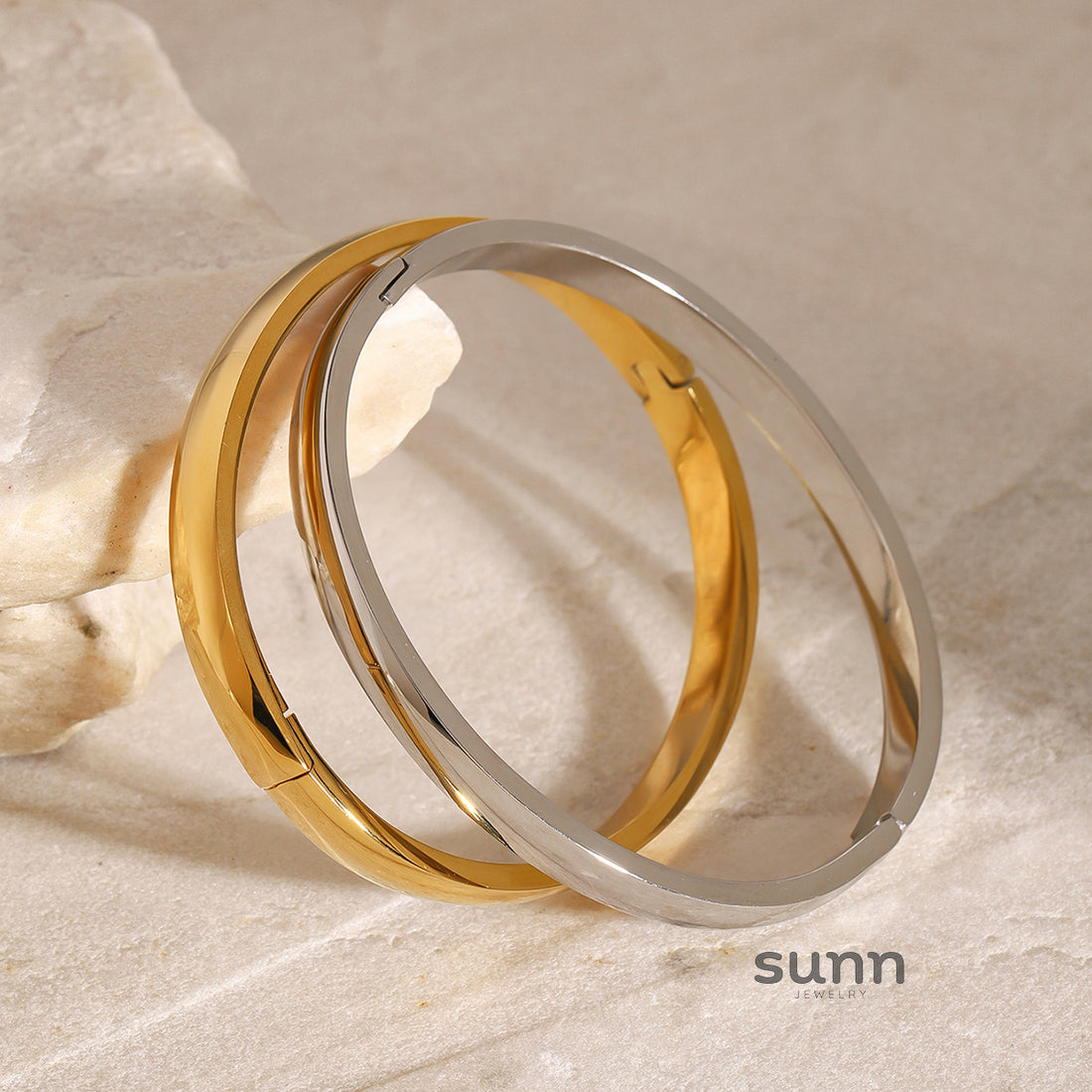 Lexie Modern Steel Bangle [AGQVTDVZ]