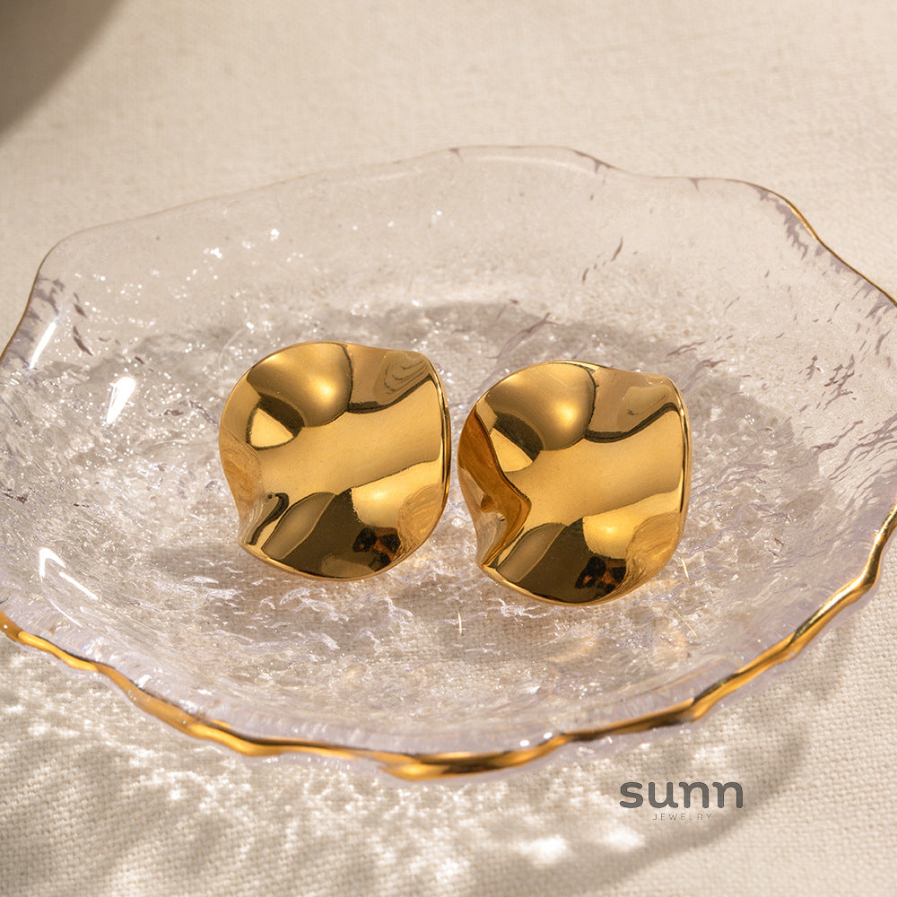 Leya Pleated Hoop Earrings [RBLZWT8D]