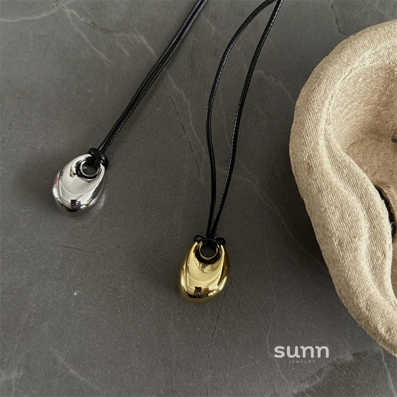 Leylani Asymmetrical Pendant Necklace [TZWJ8NER]