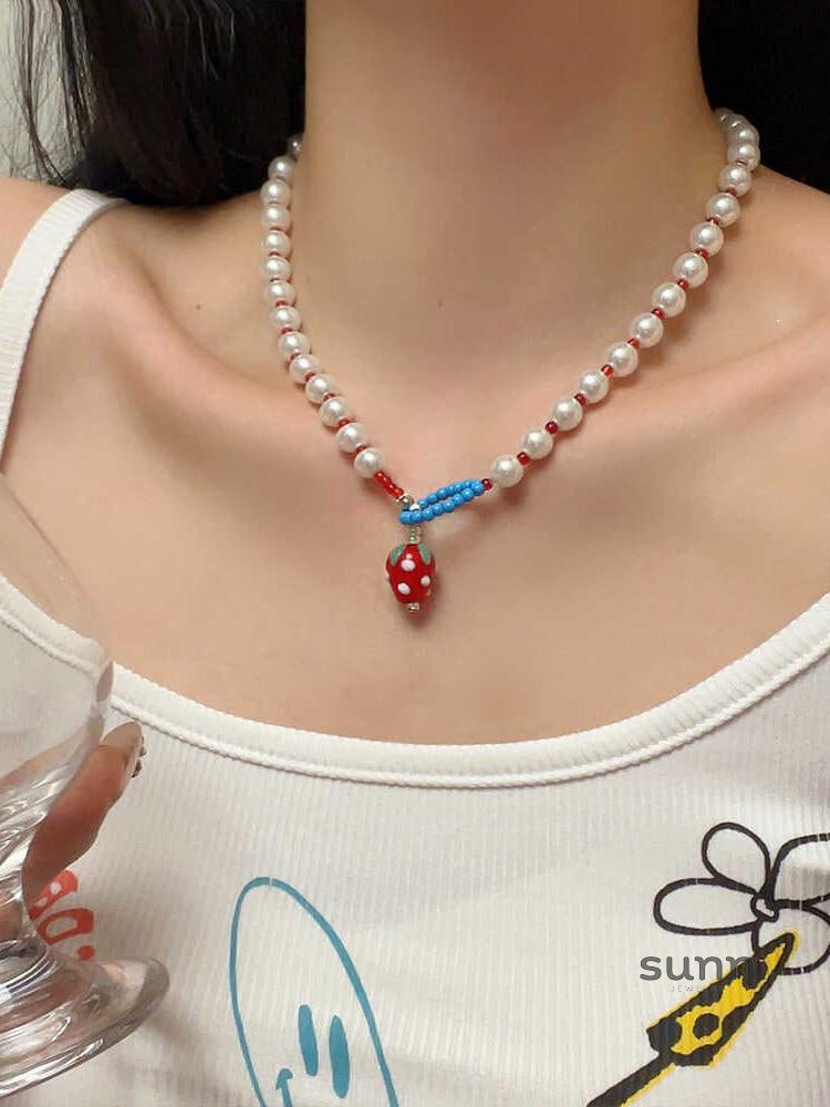 Leylani Sweet Pearl Strawberry Necklace [GDNY6IOM]