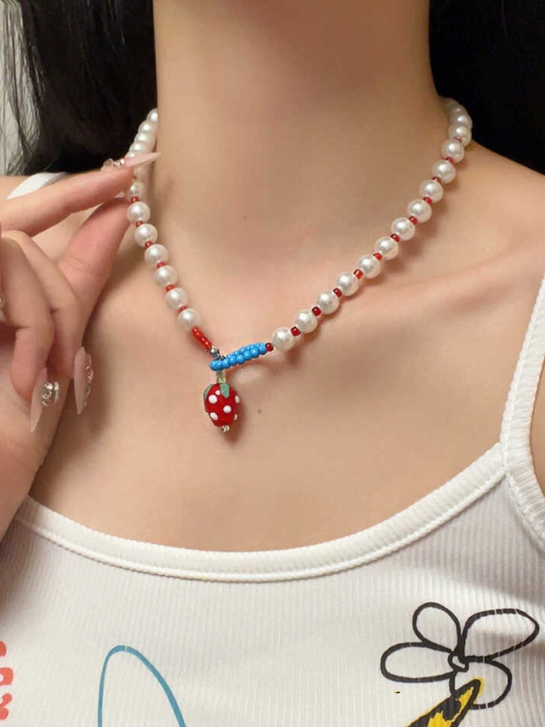 Leylani Sweet Pearl Strawberry Necklace [SMYFG2PU]