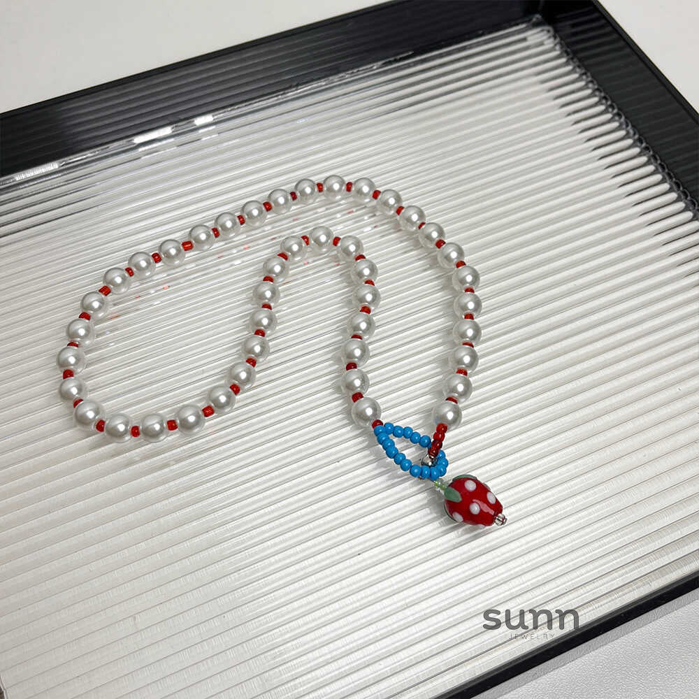 Leylani Sweet Pearl Strawberry Necklace [TZH4JW9Y]