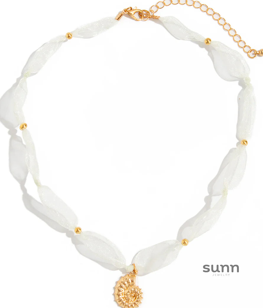 Leyna Starfish Shell Necklace