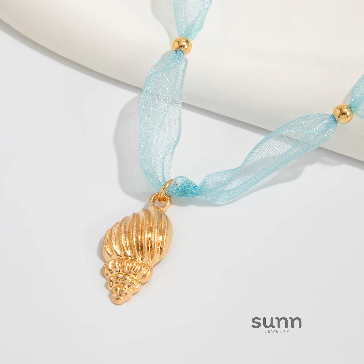 Leyna Starfish Shell Necklace
