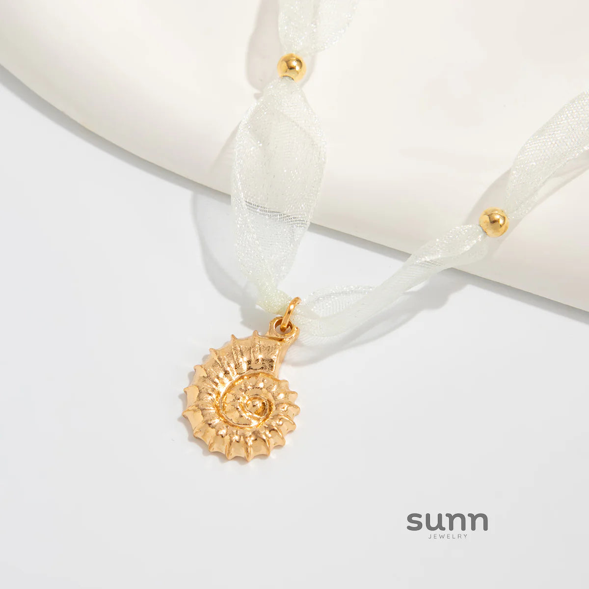 Leyna Starfish Shell Necklace