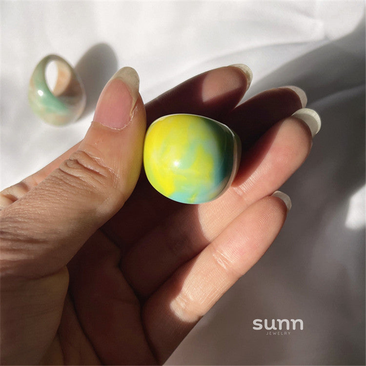 Liba Chunky Swirl Ring [I7SE7MVT]