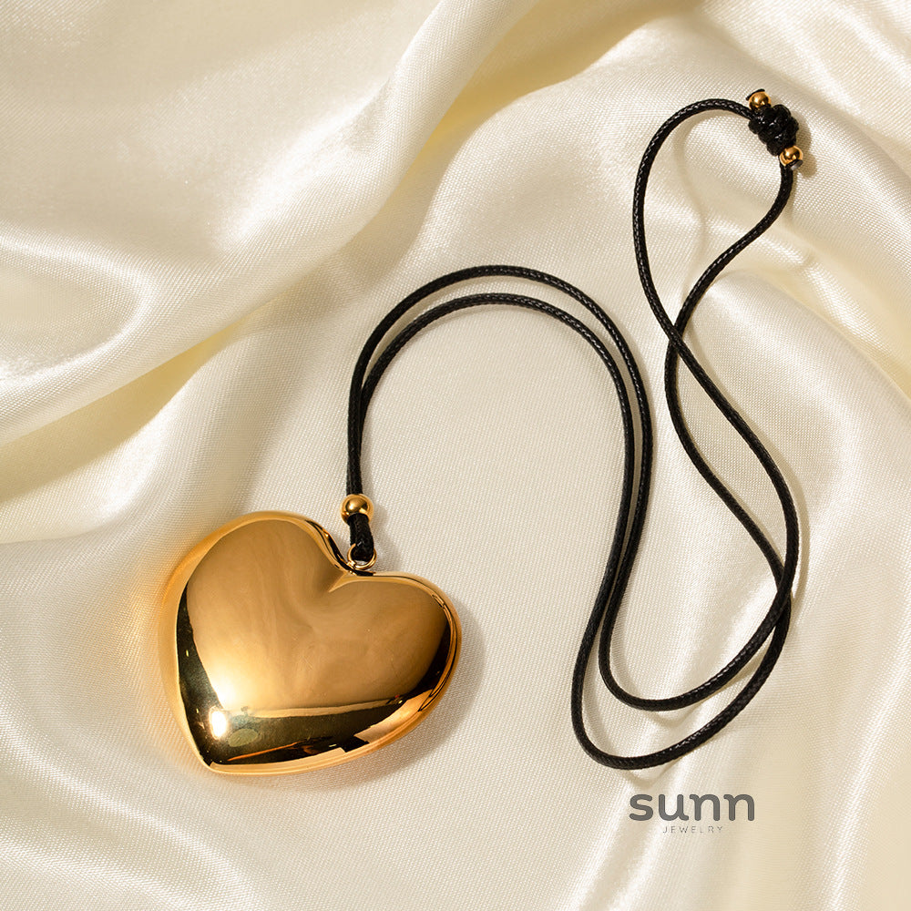 Libby Curved Tube Necklace [X1NTIRDE]