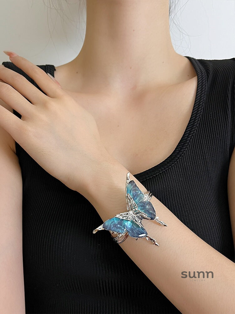 Lielle Gradient Butterfly Bracelet [C9BK7QL1]