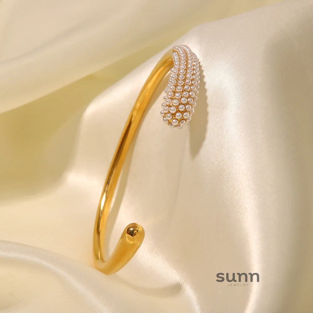 Lielle Sleek Cuff Bangle