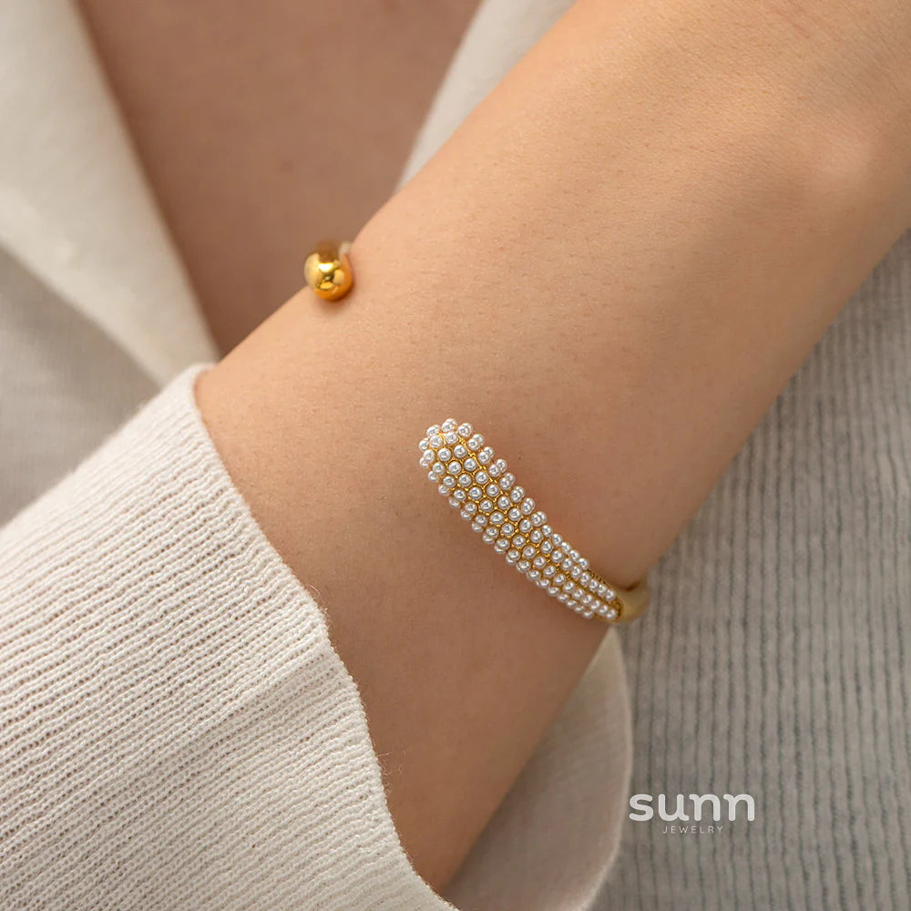 Lielle Sleek Cuff Bangle