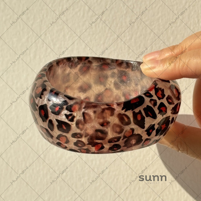 Liesl Chunky Resin Bracelet [FYLF3IFH]