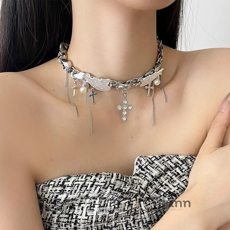 Liesl Winged Cross Choker [CNU5HGFI]
