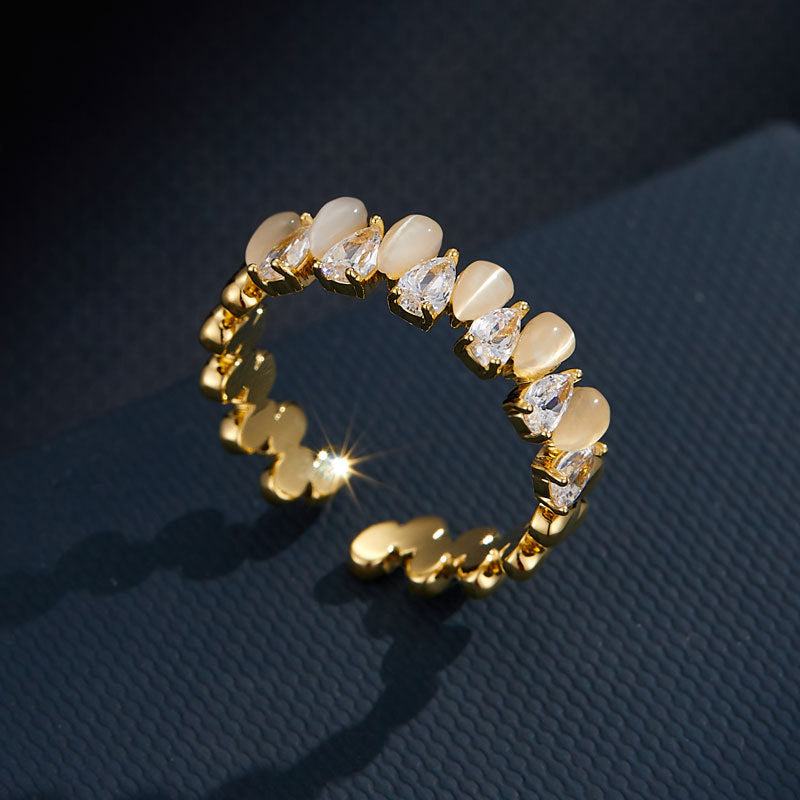 Lilah Drop Opal Ring [LY1Z1X2F]