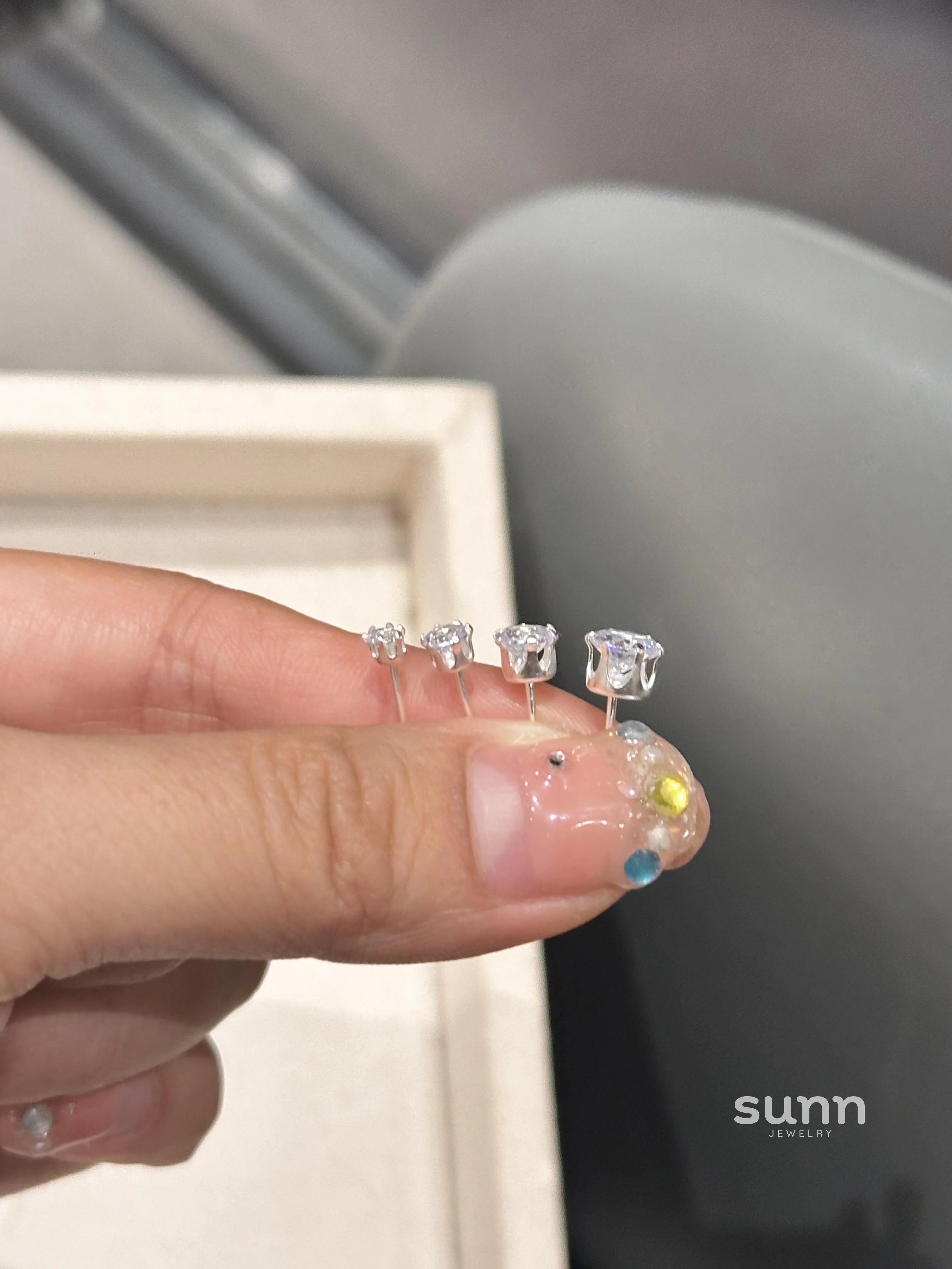 Lillia Elegant Solitaire Studs
