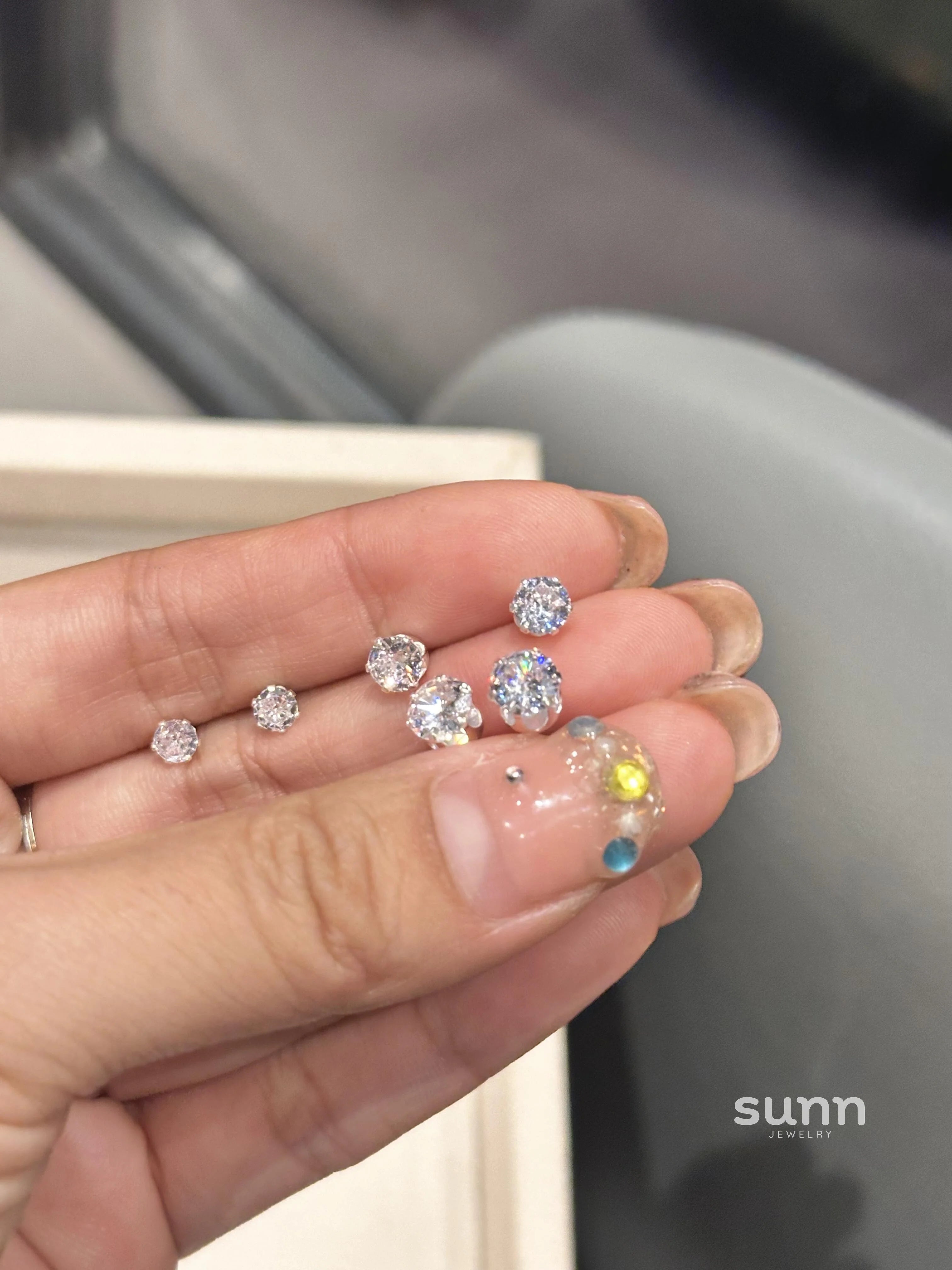 Lillia Elegant Solitaire Studs