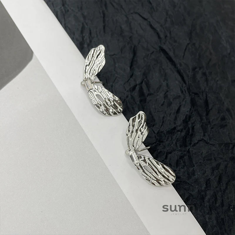 Lillianne Butterfly Ear Cuff
