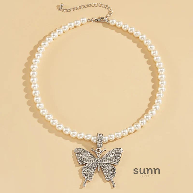 Lillith Rhinestone Butterfly Choker