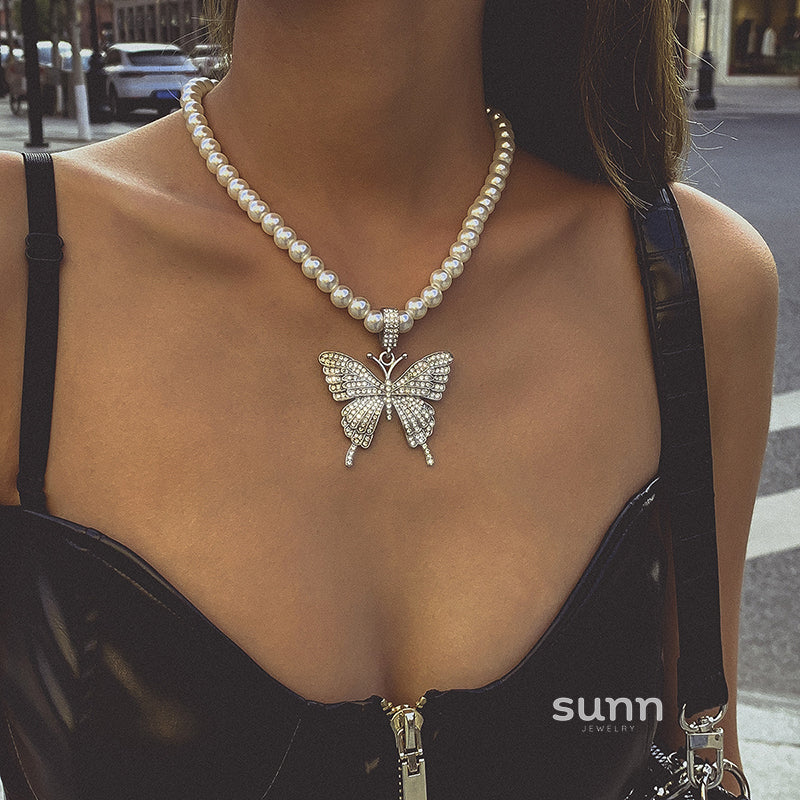 Lillith Rhinestone Butterfly Choker