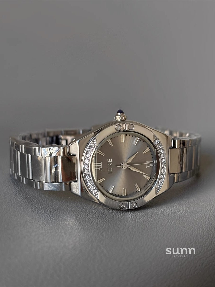 Lily Dazzling Retro Watch [V2P14PW8]