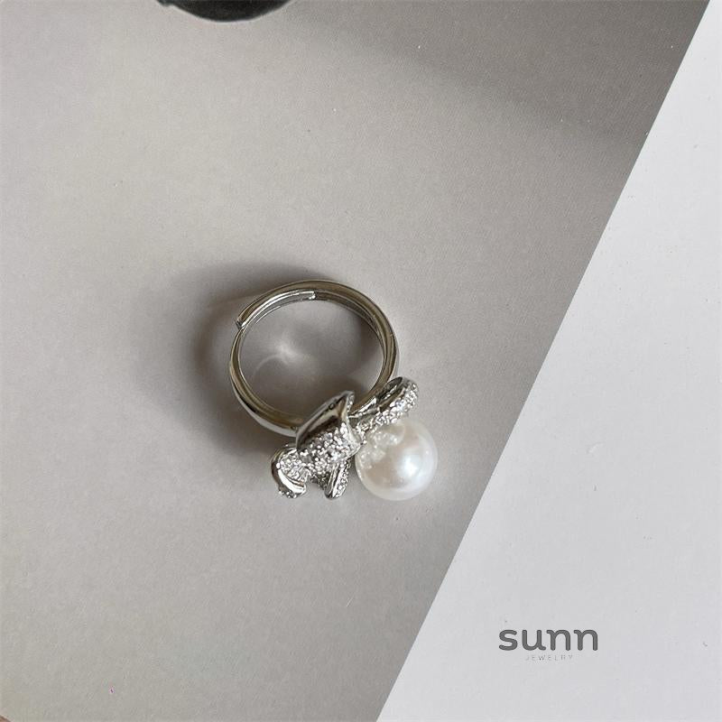 Lilyanne Pearl Bow Open Ring [LLSYJWP9]