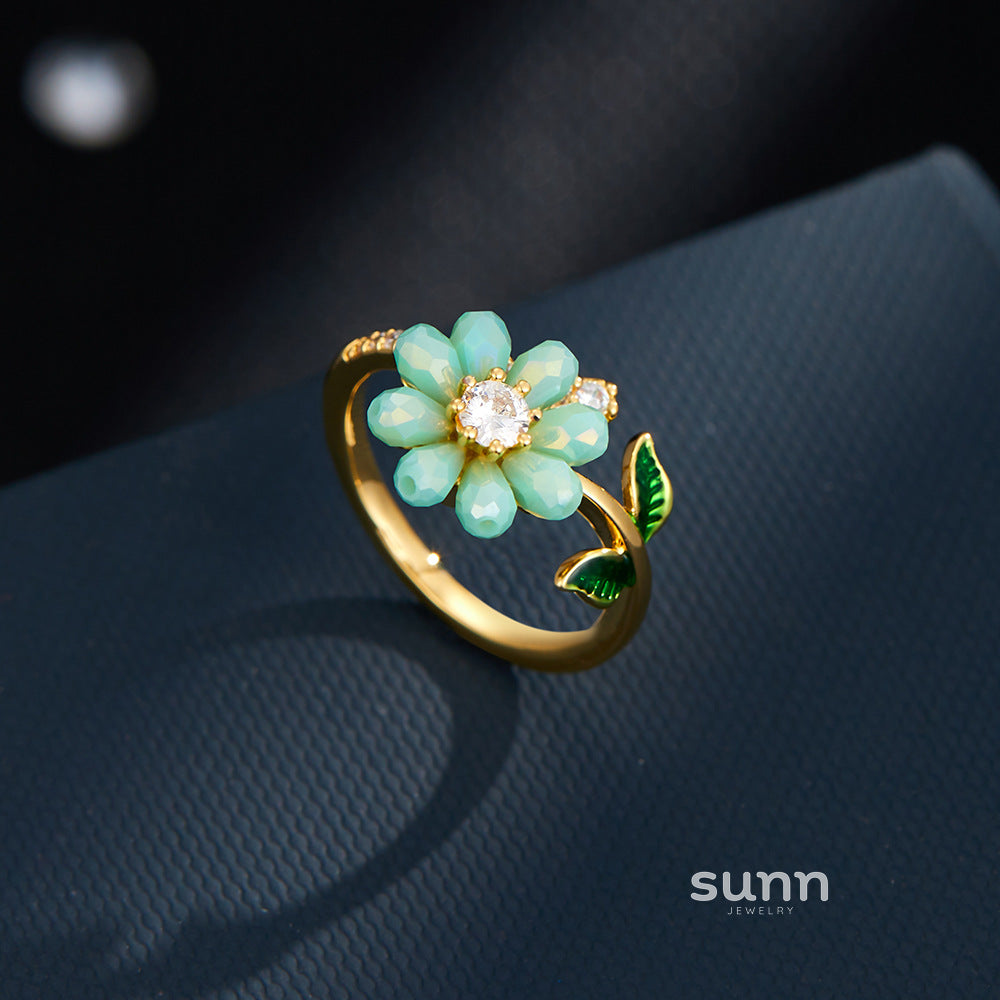 Lilyrose Floral Motion Ring [QNUUNWL3]