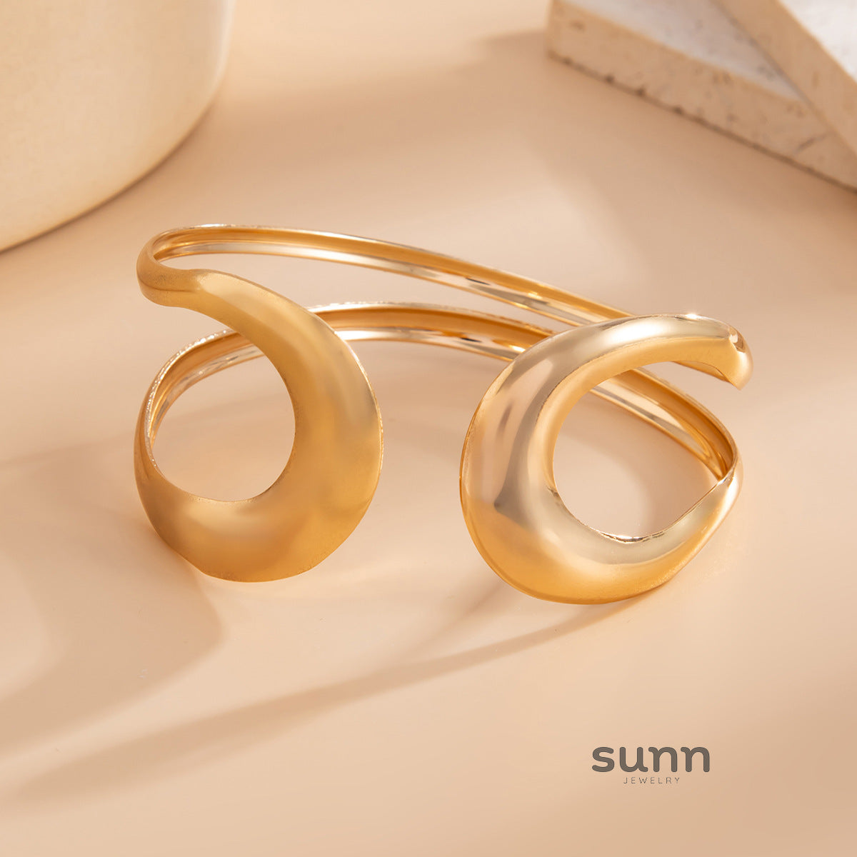 Lilyrose Oval Arm Cuff [ZSWYDYY4]