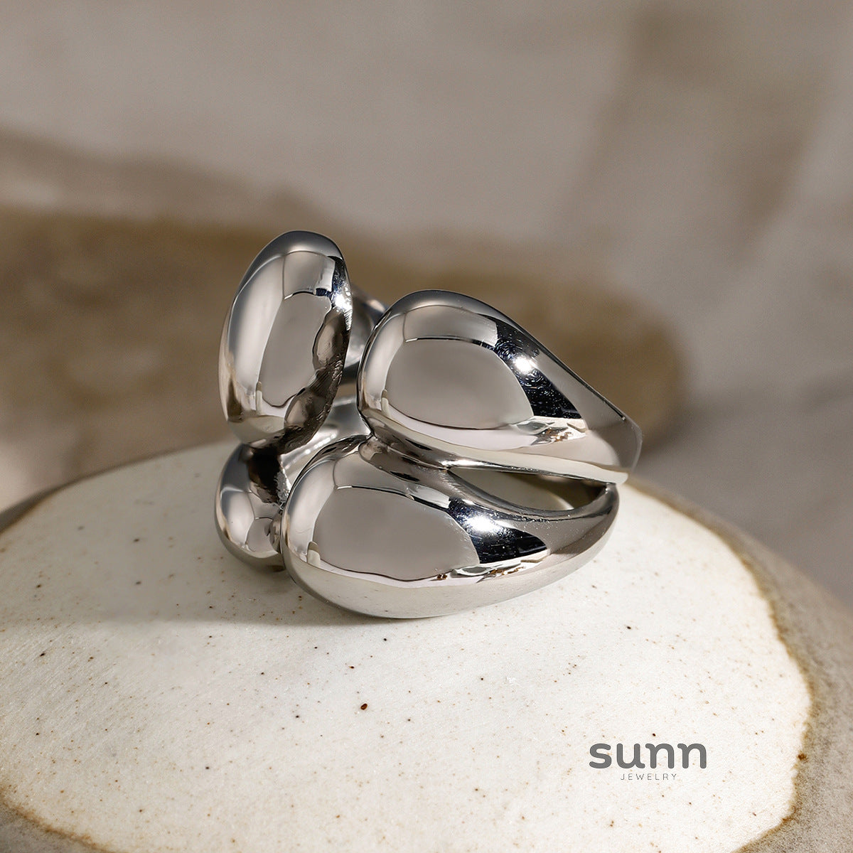 Lilyth Dual Layer Ring [M791W91A]