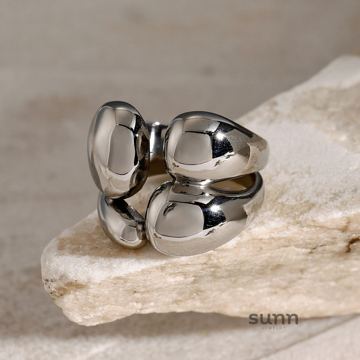 Lilyth Dual Layer Ring [6X3CT5OW]