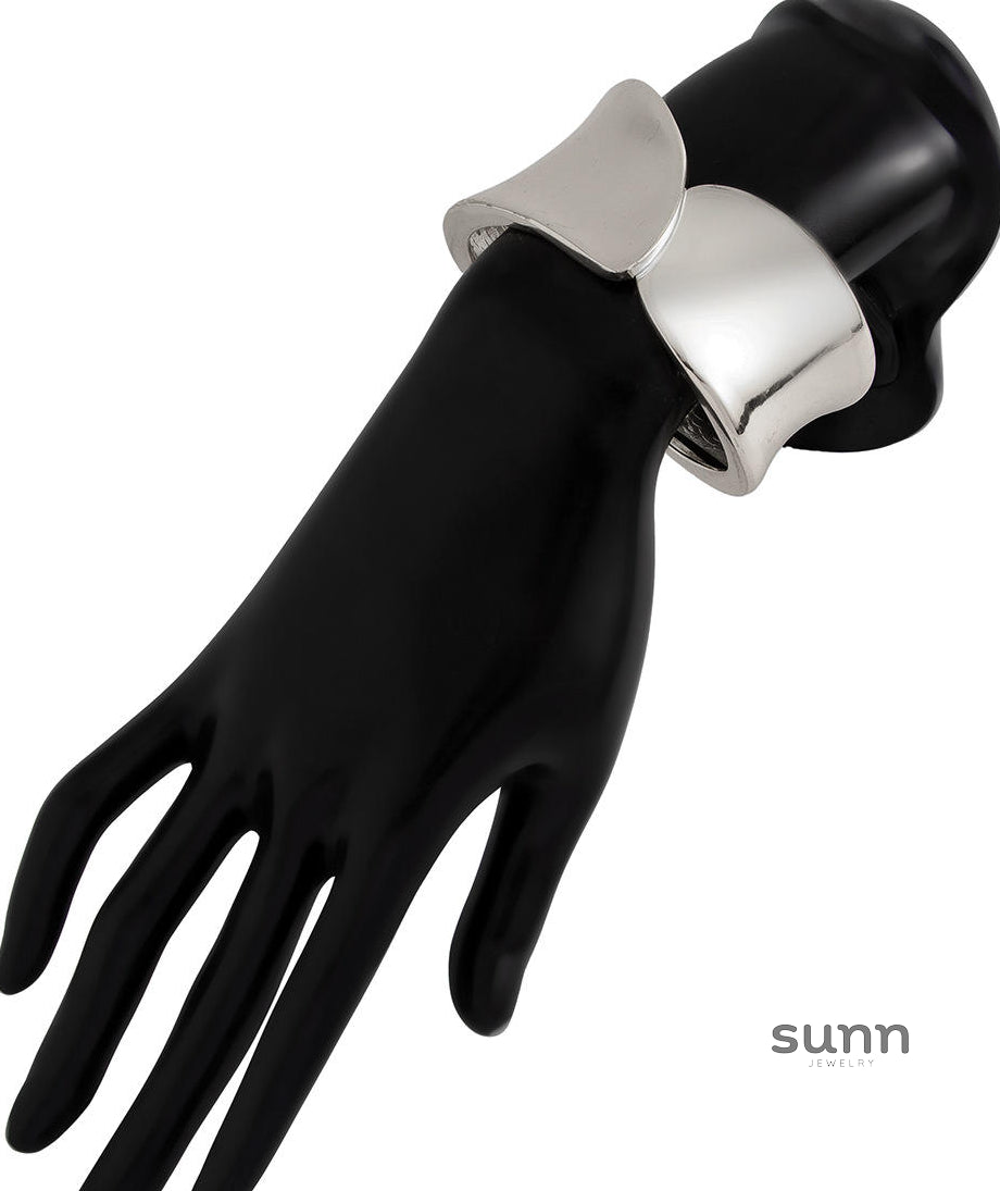 Lilyth Sculpted Cuff Bracelet [ZCFZU2S7]