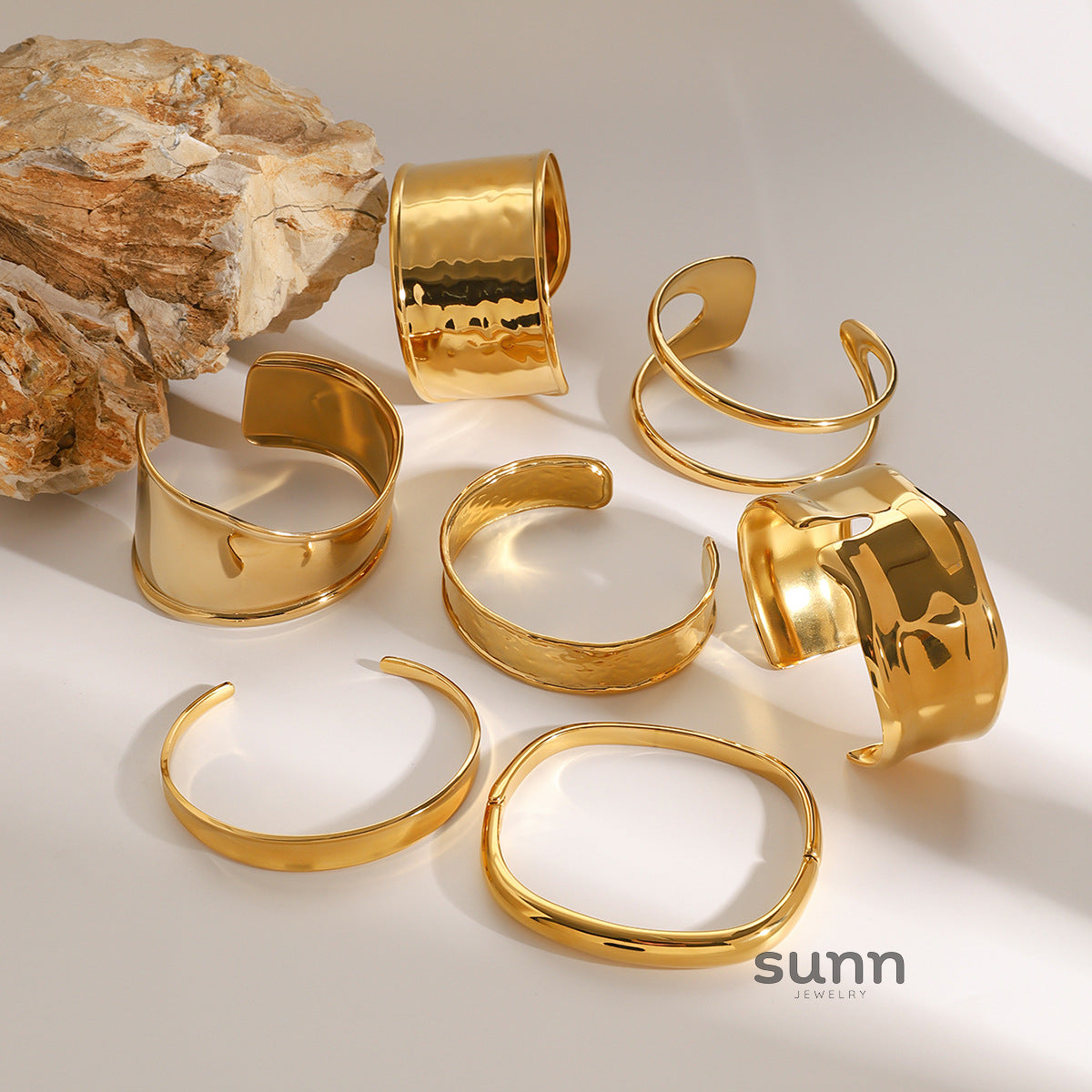 Lindley Bold Open Bracelet [WZPSBB2O]