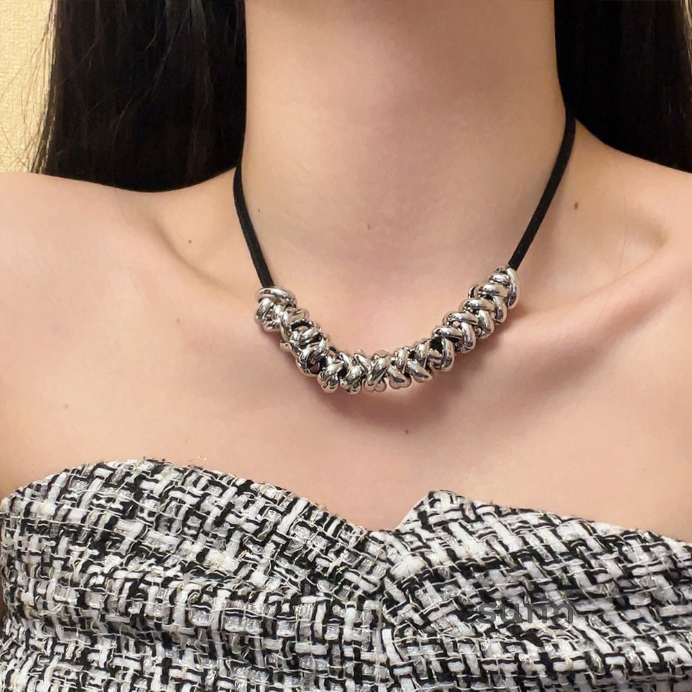 Linnea Metal Cord Choker [KXKSX30X]